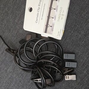 💥13 Piece 1-1/2" Diameter Black Curtain Clip Rings